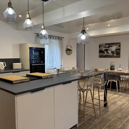 Moderne 3 Epis A Cognat-lyonne, 6 Pers, Charme Et Confort * Cognat-Lyonne