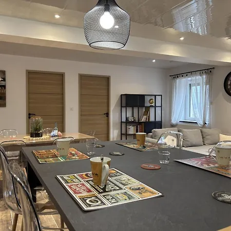 Moderne 3 Epis A Cognat-lyonne, 6 Pers, Charme Et Confort - Fr-1-489-566