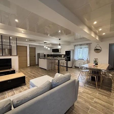 Moderne 3 Epis A Cognat-lyonne, 6 Pers, Charme Et Confort - Fr-1-489-566 *