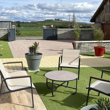 Moderne 3 Epis A Cognat-lyonne, 6 Pers, Charme Et Confort - Fr-1-489-566 Cognat-Lyonne